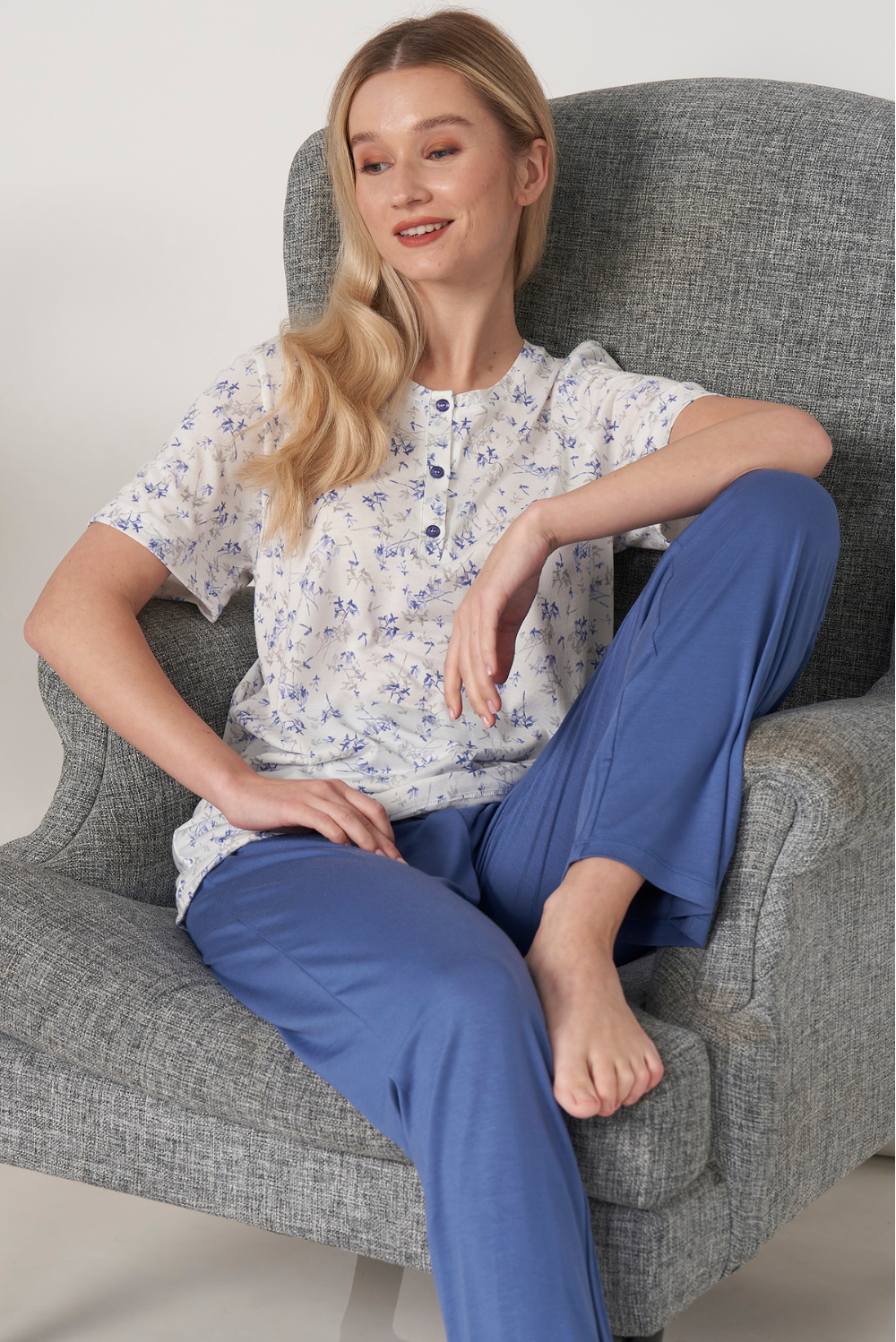 Kurzarm-Pyjama-Set mit Blumenmuster