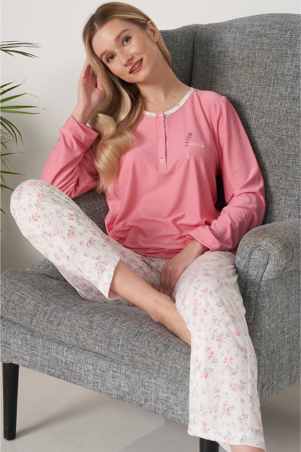 Pyjama-Set mit Blumenmuster und Langen Ärmeln