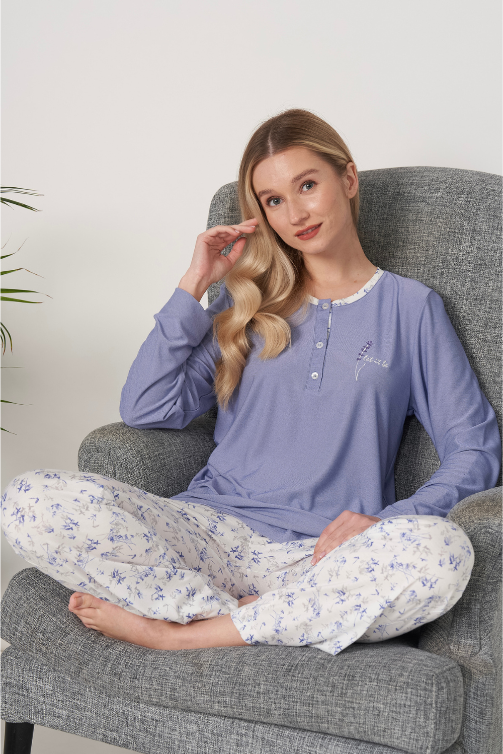 Pyjama-Set mit Blumenmuster und Langen Ärmeln