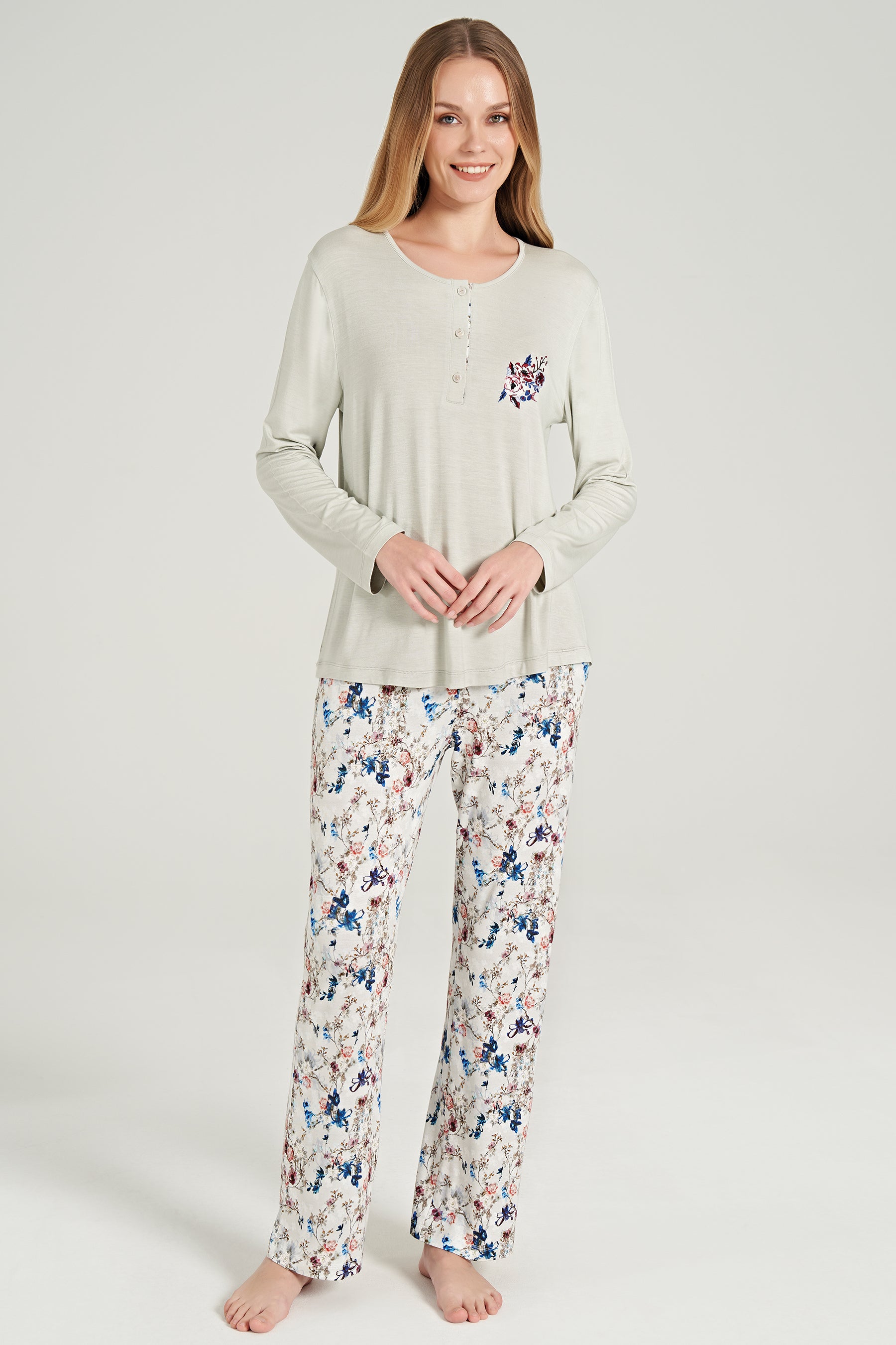 Langarm Pyjama-Set mit Blumen-Stickerei